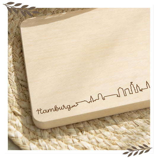 Frühstücksbrett Hamburg Skyline – Massives Buchenholz