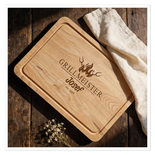Personalisiertes Schneidebrett Grillmeister aus Holz – Geschenk für Männer & Grillfans