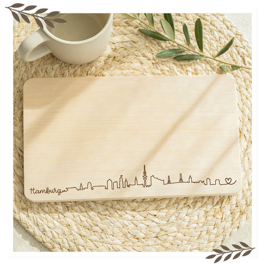 Frühstücksbrett Hamburg Skyline – Massives Buchenholz