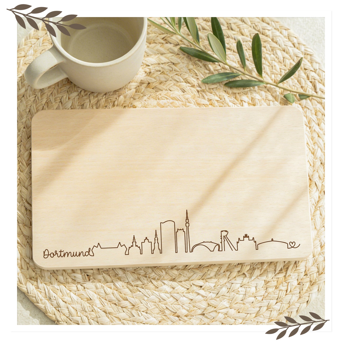 Frühstücksbrett Dortmund Skyline – Massives Buchenholz
