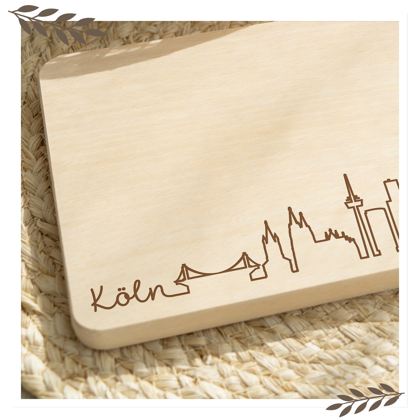 Frühstücksbrett Köln Skyline – Massives Buchenholz