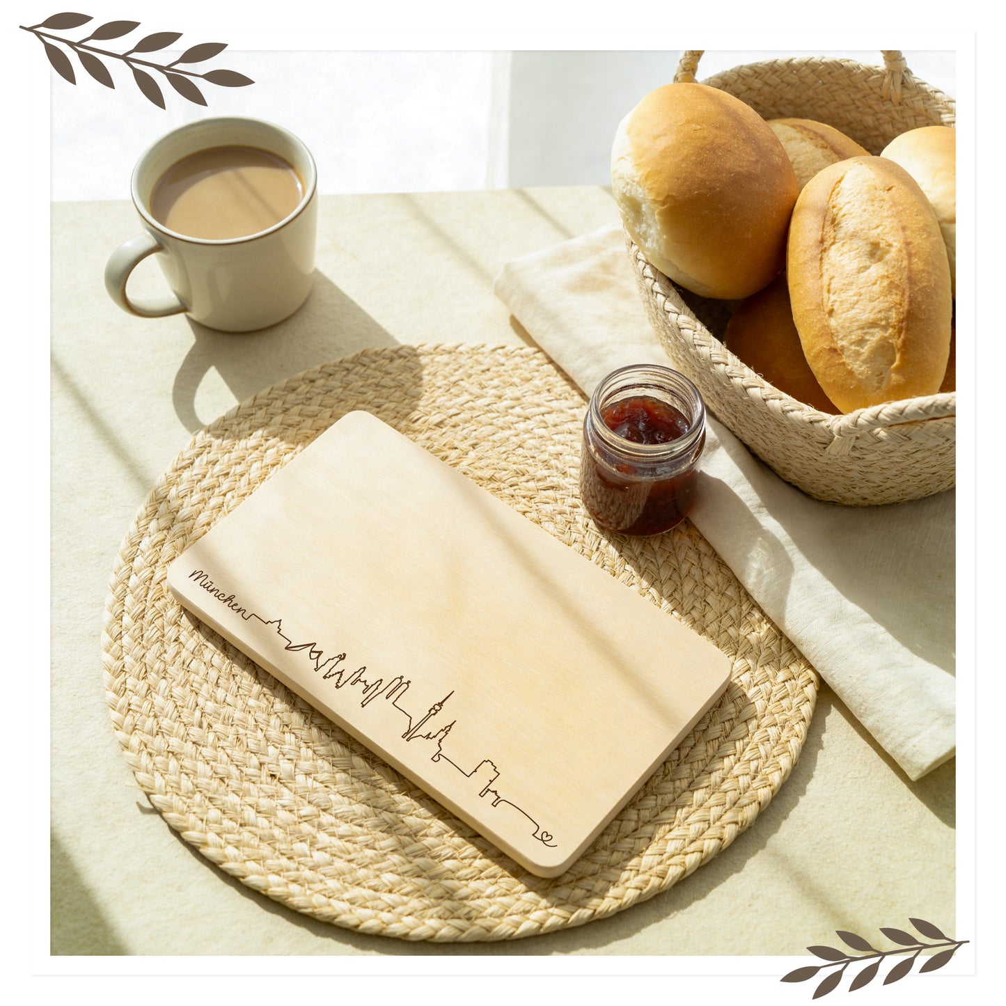 Frühstücksbrett München Skyline – Massives Buchenholz