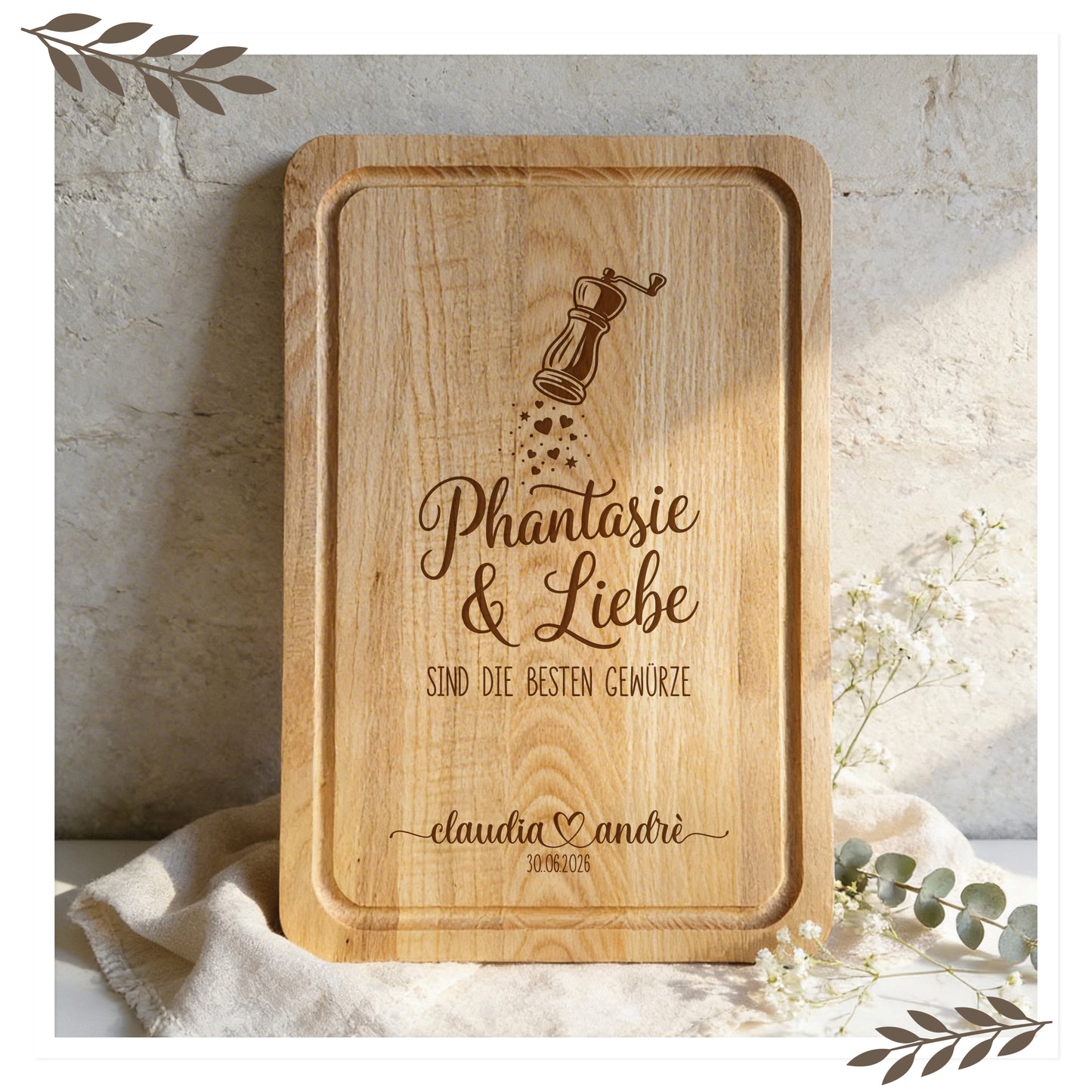 Personalisiertes Schneidebrett mit Gravur – Phantasie & Liebe