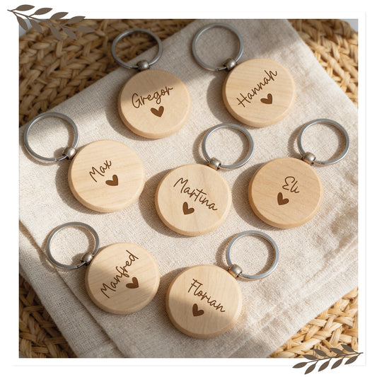 Schlüsselanhänger mit Namen | Personalisiert & graviert