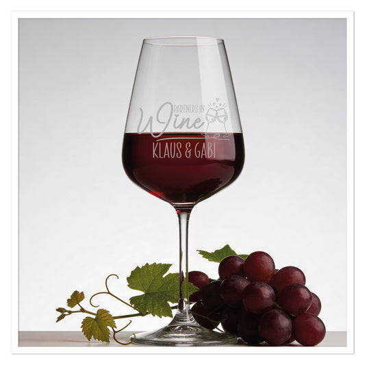 Personalisiertes Weinglas Partners in Wine mit Name(n)